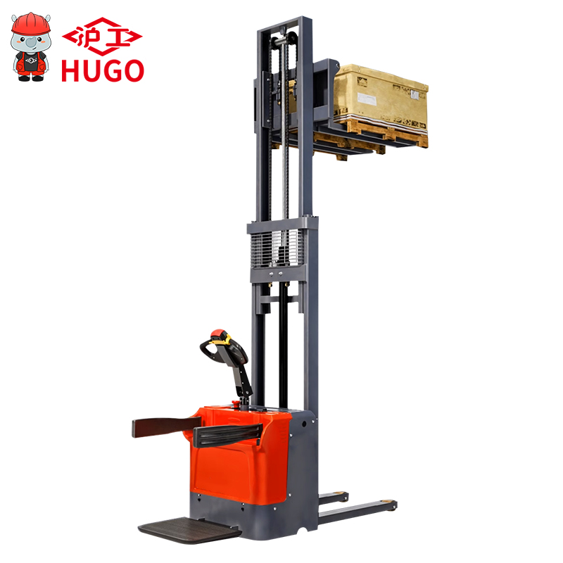 Multi-functional na electric stacker